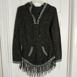 Vintage Alpaca Blend Peruvian Black & White Hooded Sweater with Fringe Sz Small